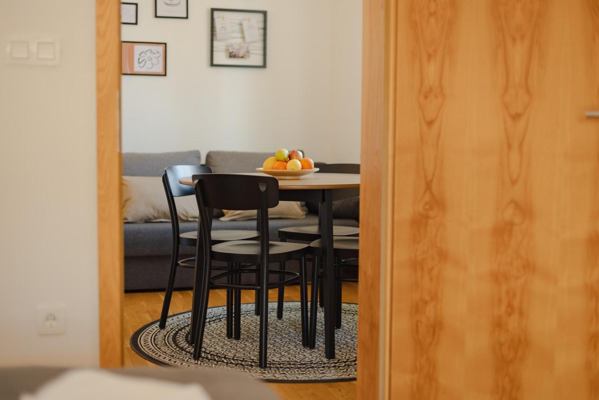 Vila Klara Apartments Ljubljana Extérieur photo