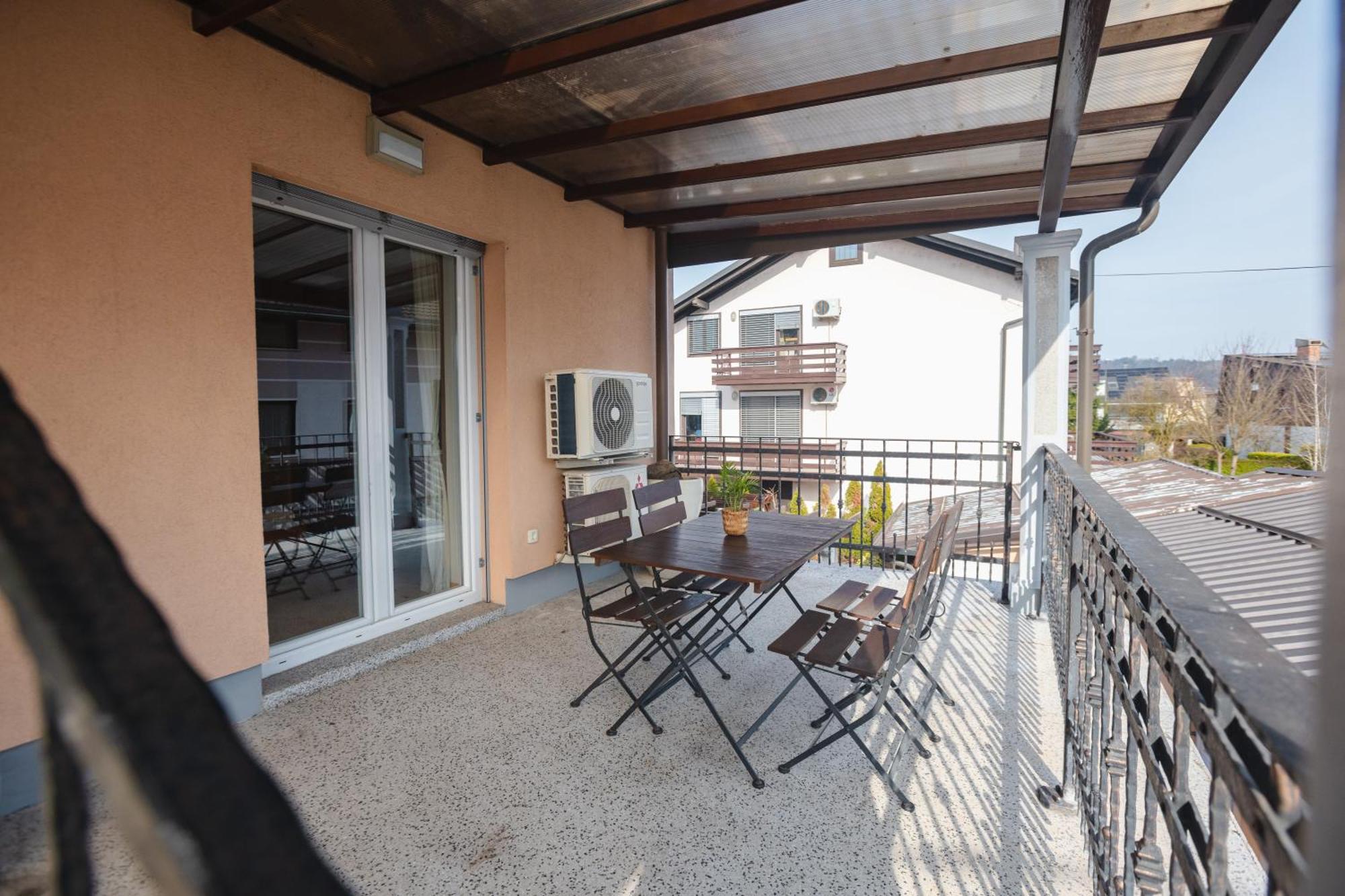 Vila Klara Apartments Ljubljana Extérieur photo